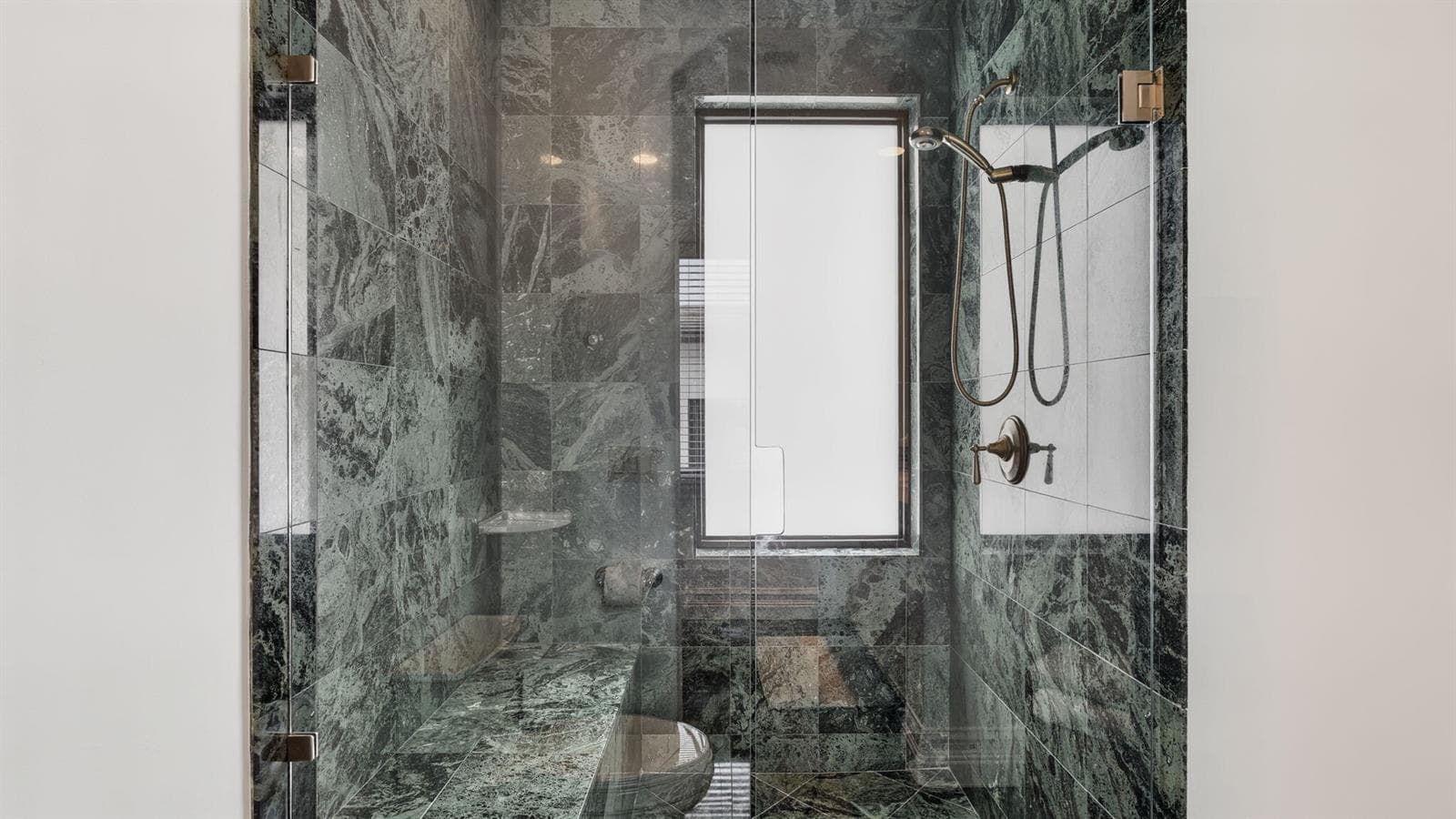 Guest Bath #4
