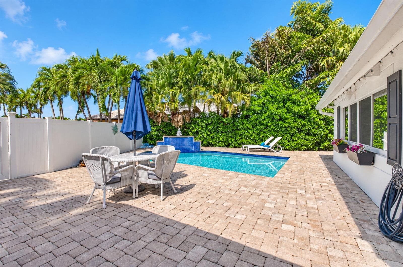 Pool/Patio