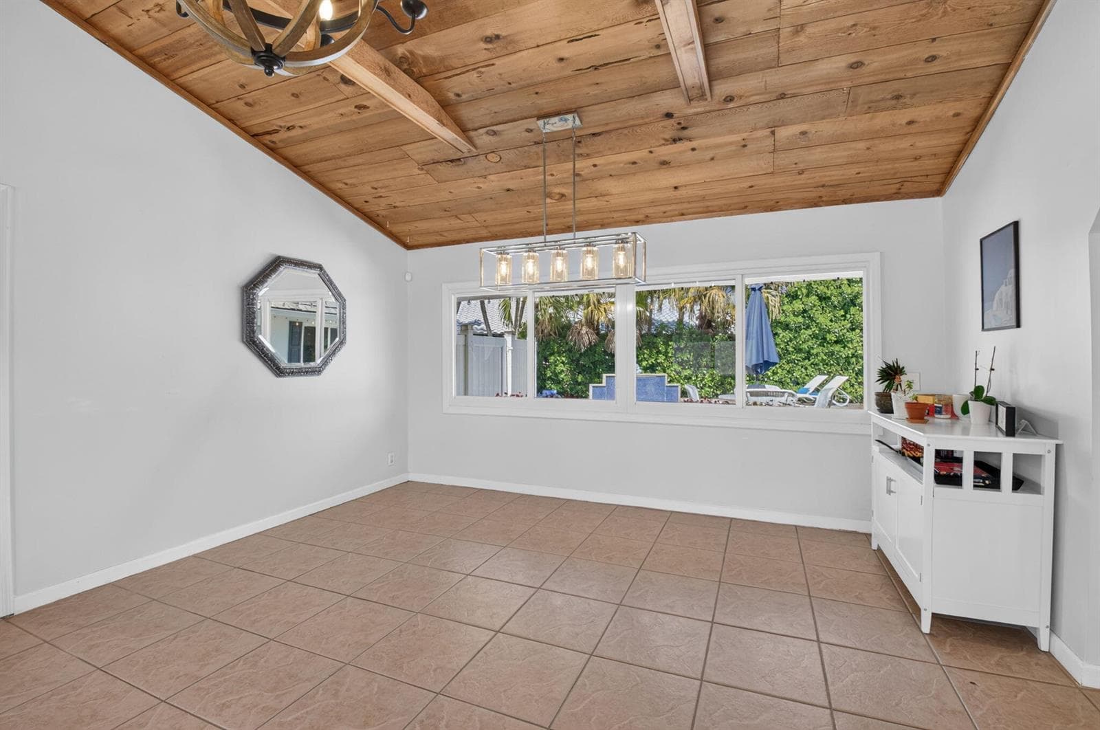 Dining/Family Room