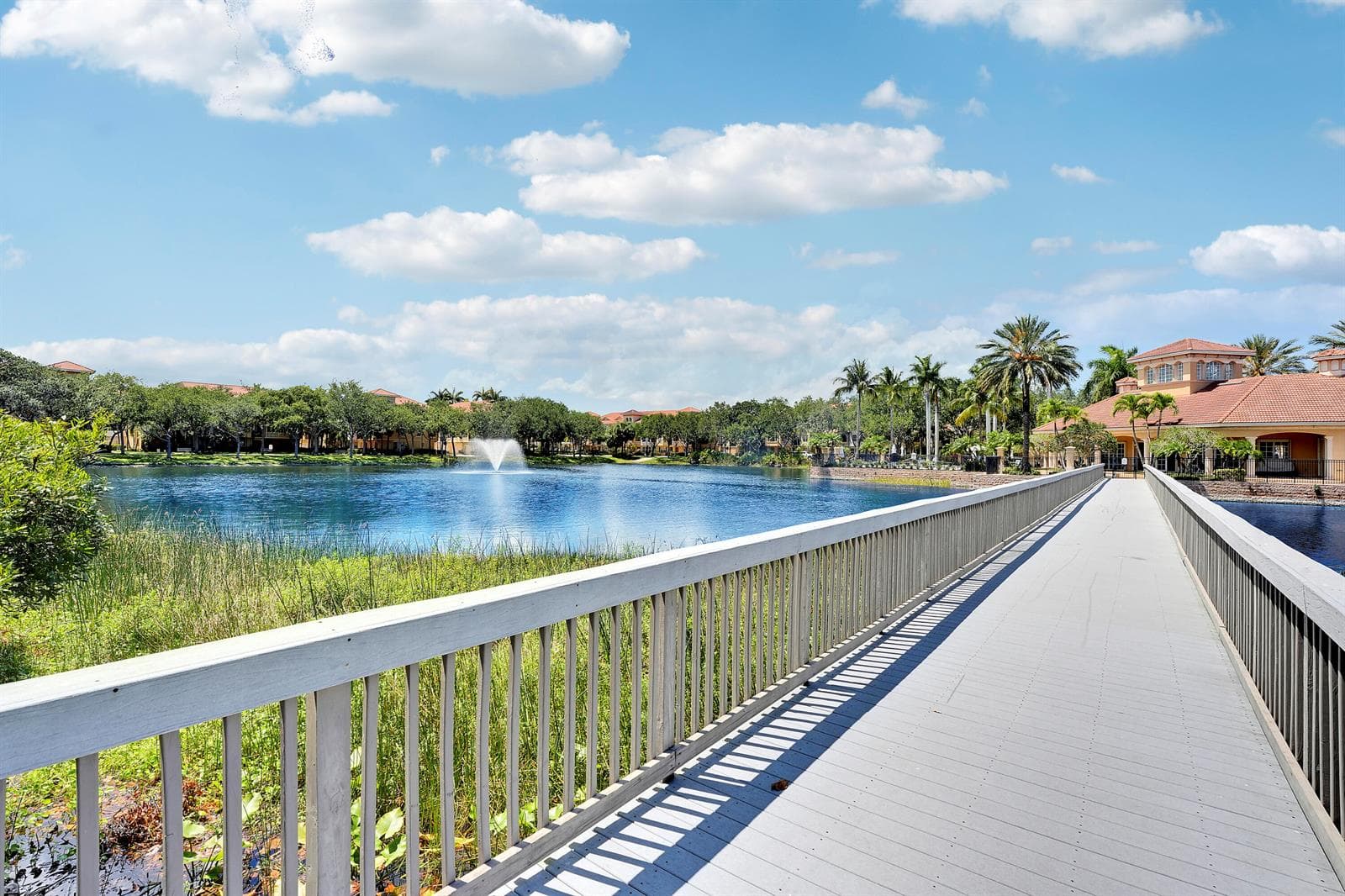 Harbour Oaks
