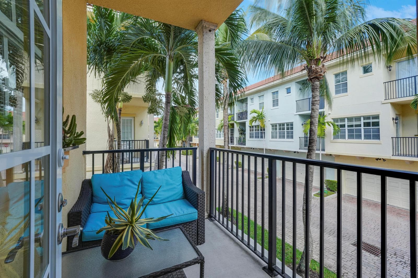 2nd Floor Terrace