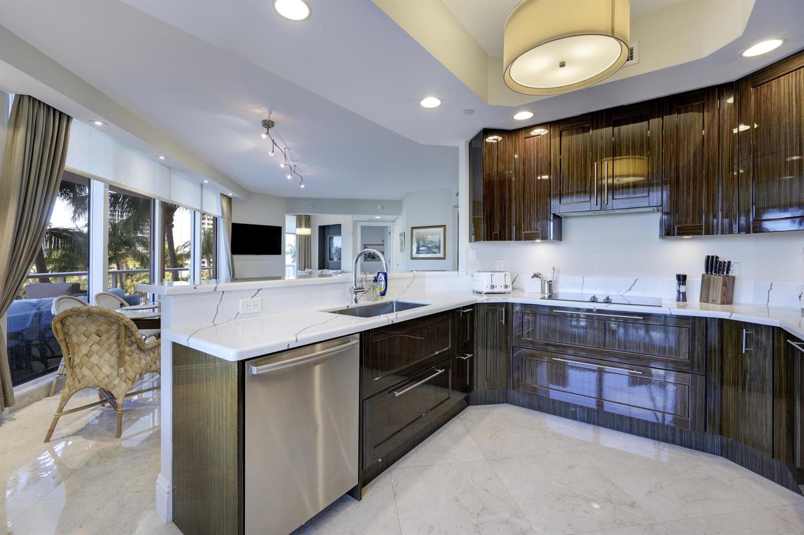 2700 N Ocean Drive Apt 306b-print-019-02