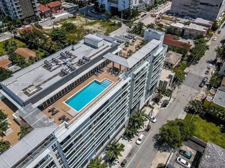 26 Edgewater · #910 in Miami - Photo 16