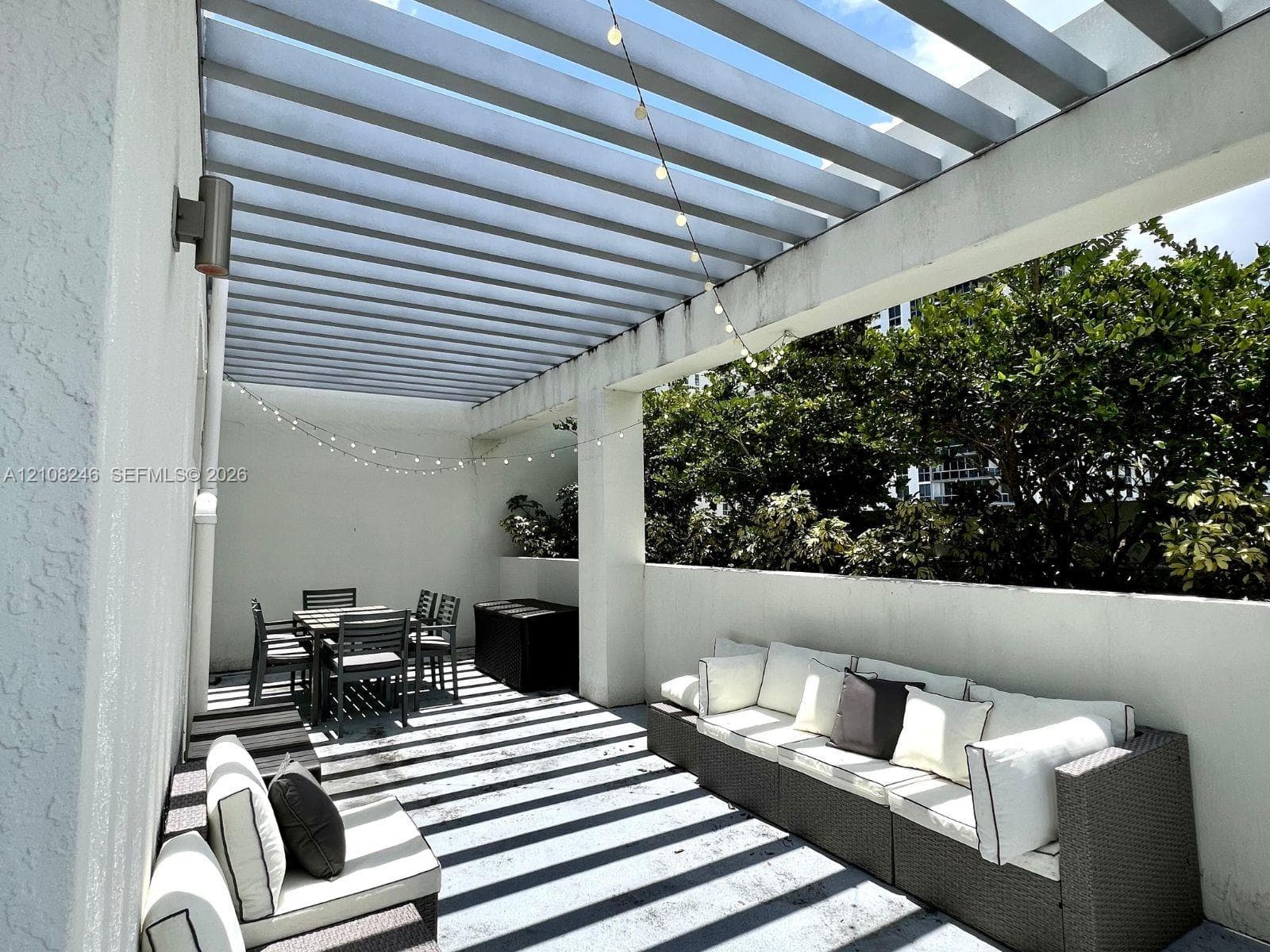 26 Edgewater · #910 in Miami - Photo 3