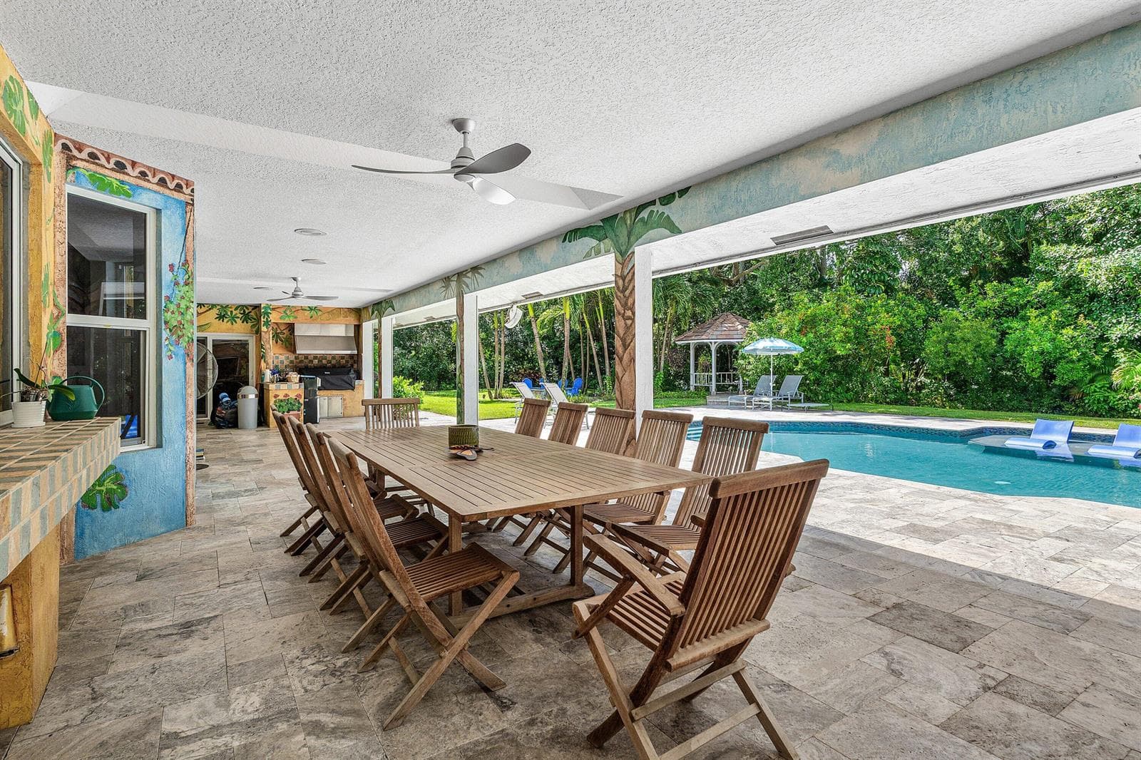 Screened Patio