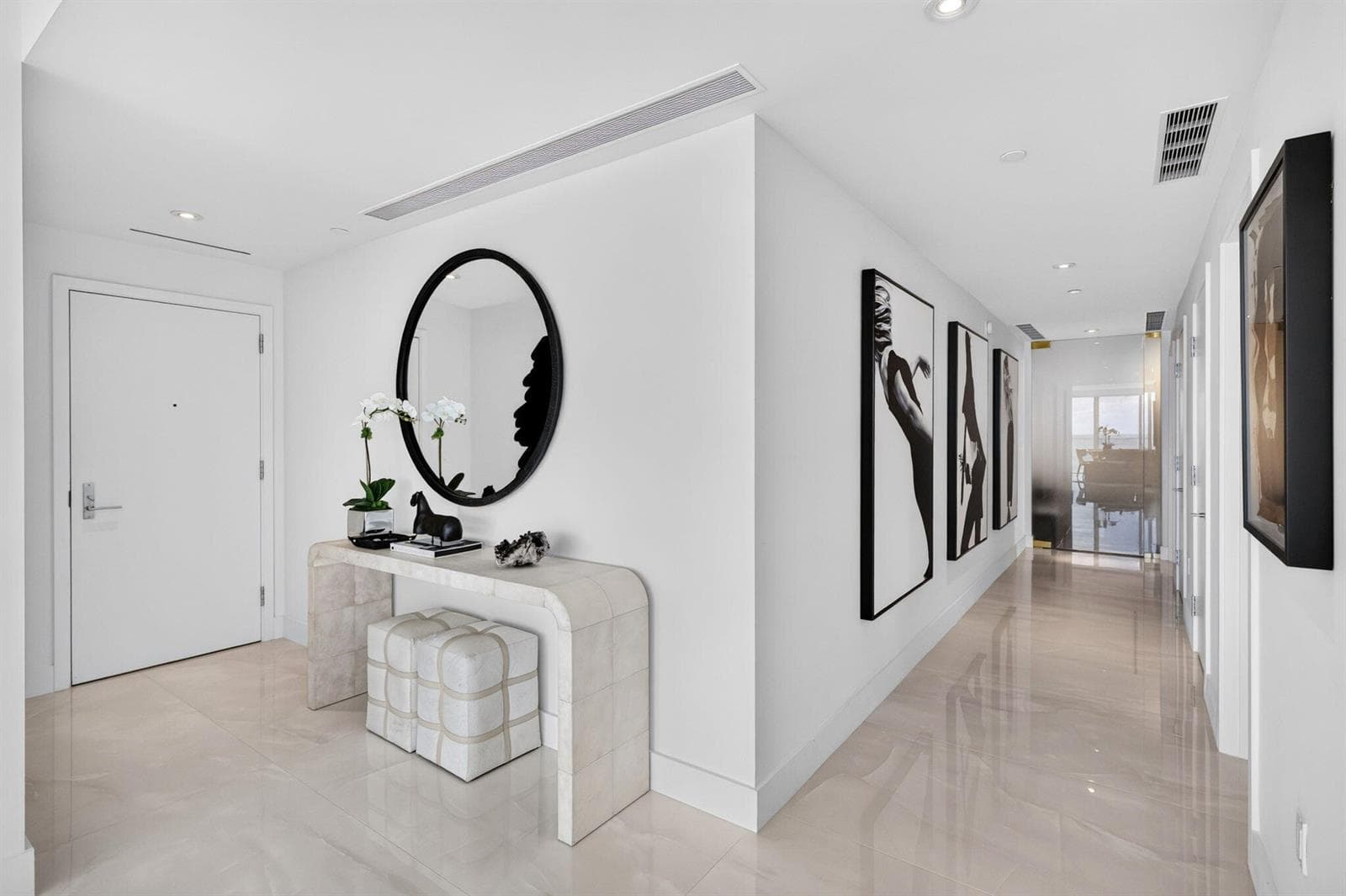 Foyer/Hall