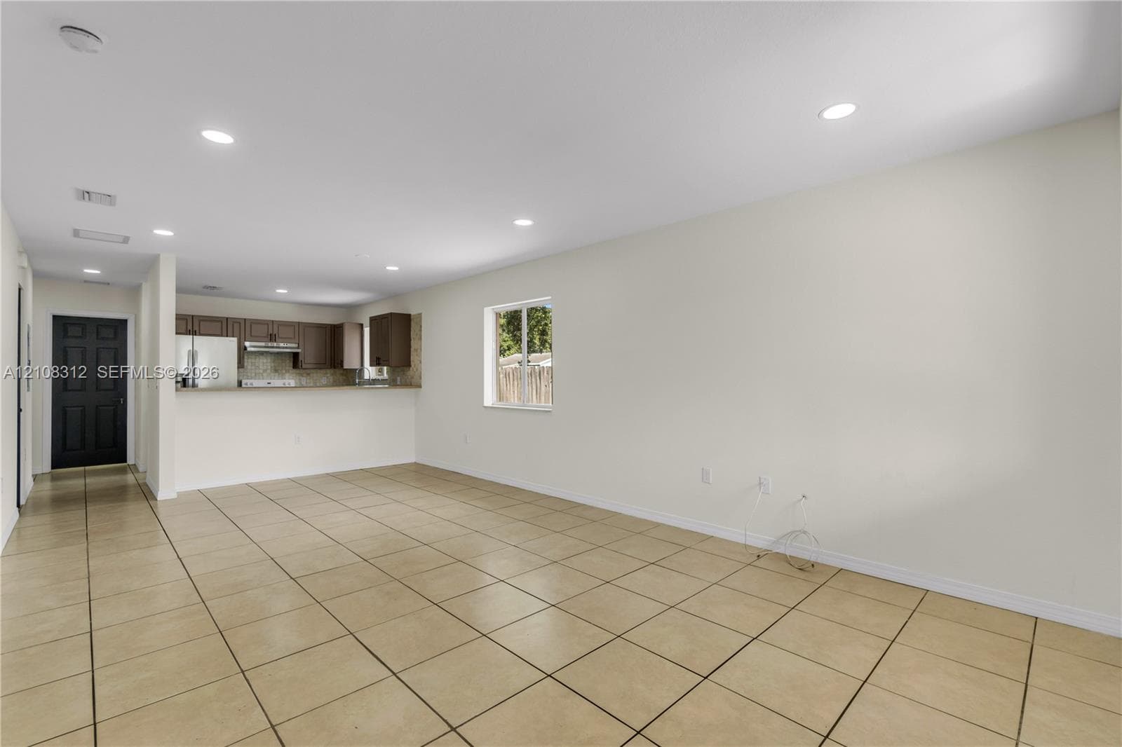 2425 NW 52nd St photo 3
