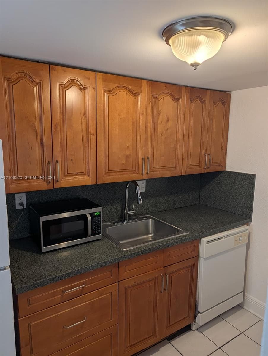 235 ANTILLA CONDO · #4 in Coral Gables - Photo 15