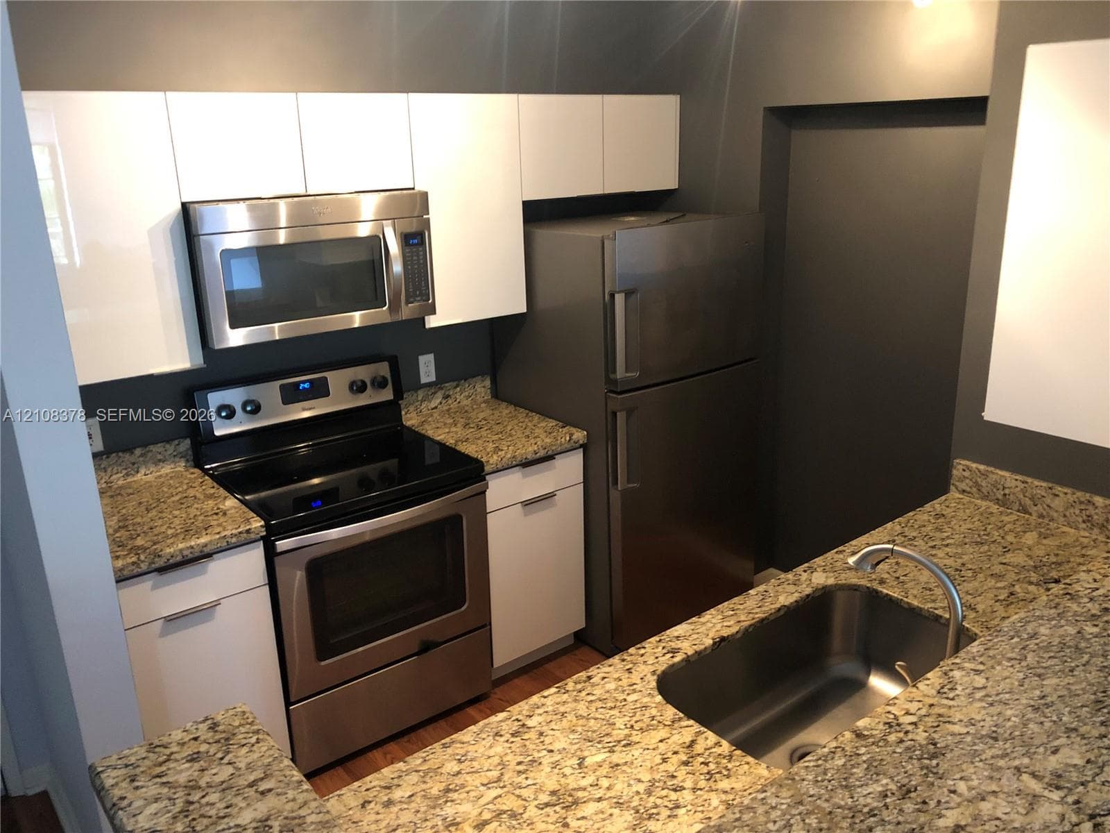 REGENT PARK CONDO · #411B in Hollywood - Photo 1