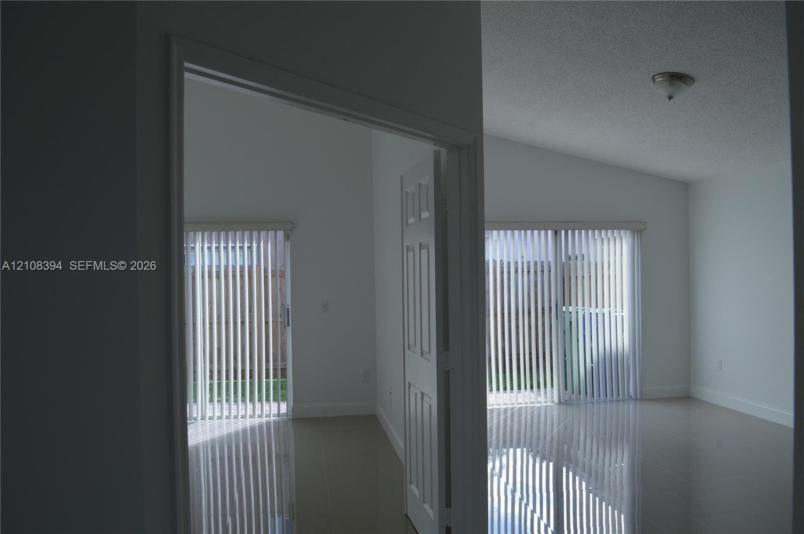 14781 SW 156th Ave photo 9