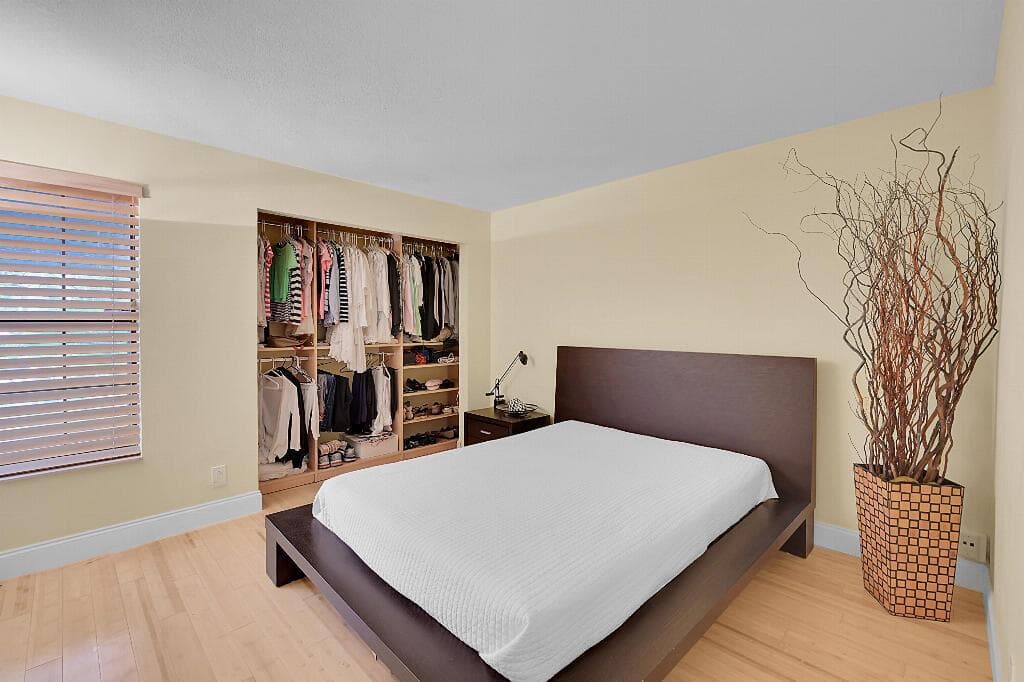 6130 Via Tierra Drive, Boca Raton
