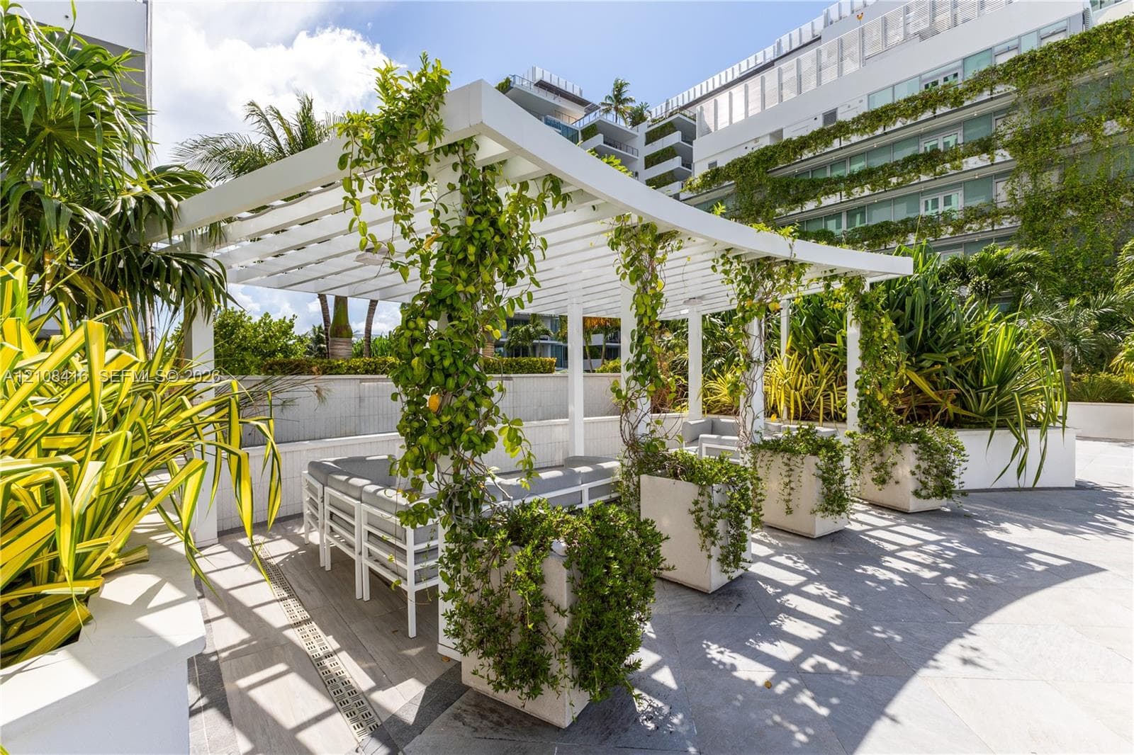 Waverly · #614 in Miami Beach - Photo 43