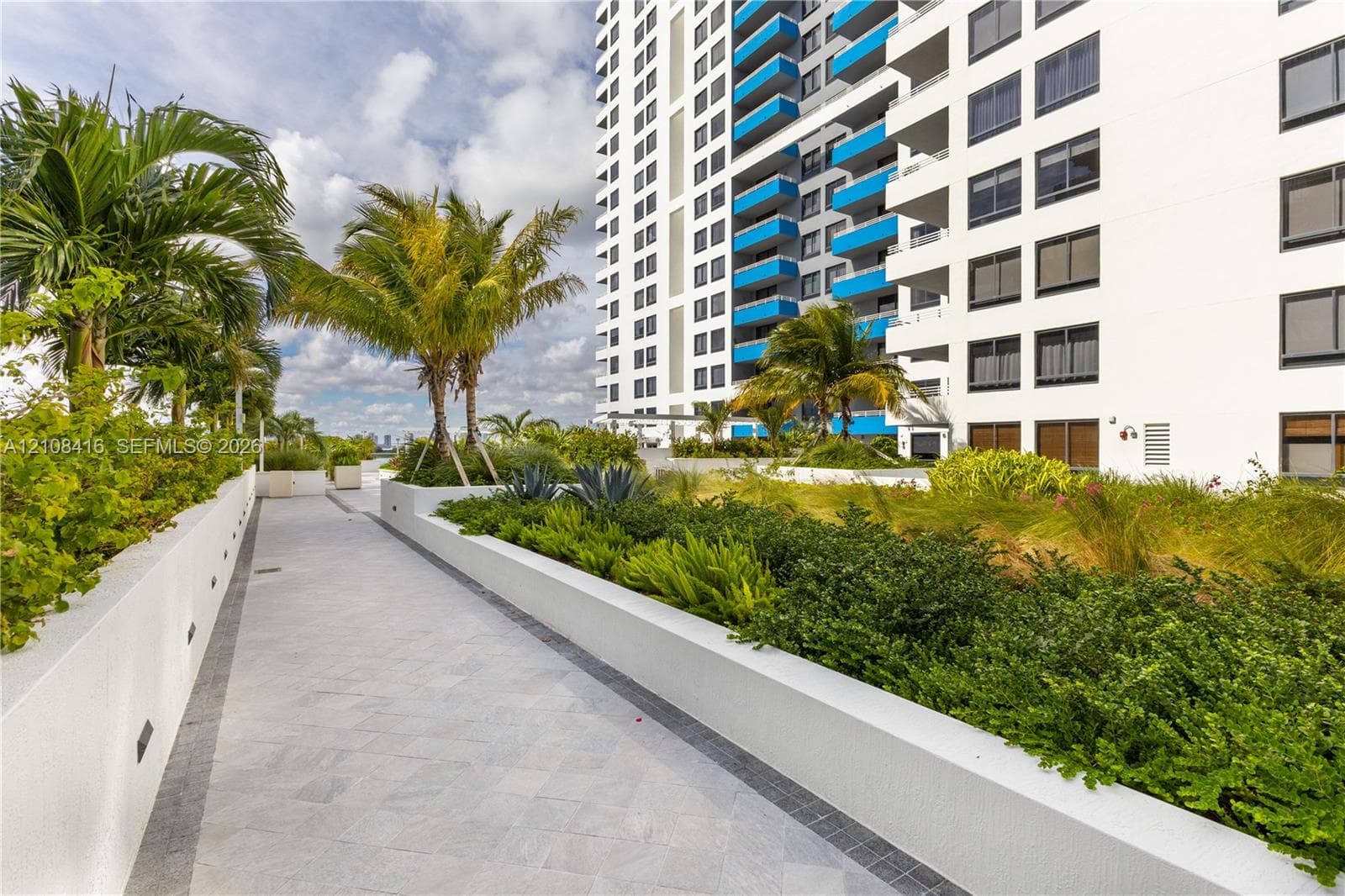 Waverly · #614 in Miami Beach - Photo 33