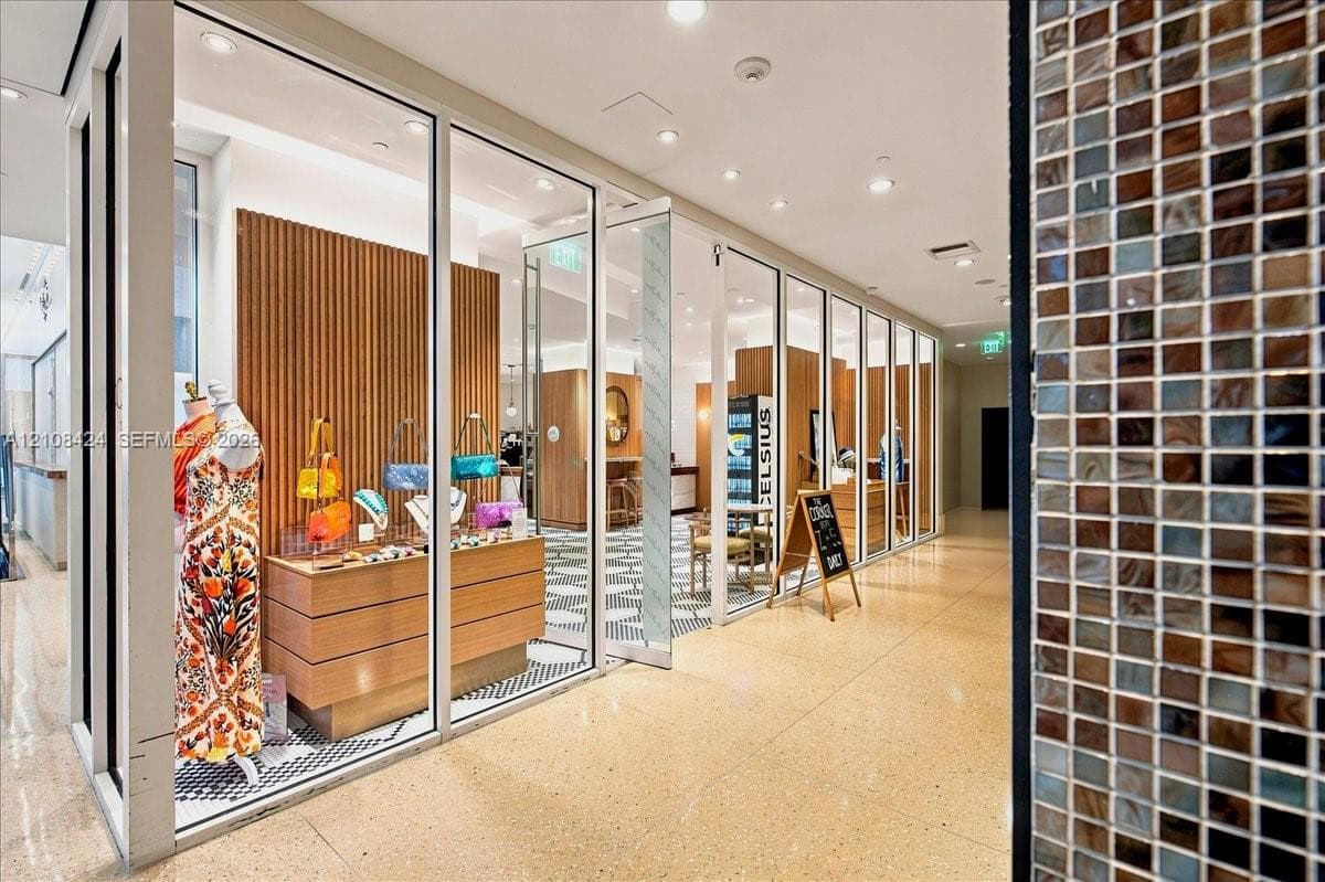 Carillon Miami Beach · #412 in Miami Beach - Photo 34
