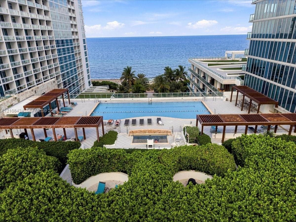 Carillon Miami Beach · #412 in Miami Beach - Photo 38