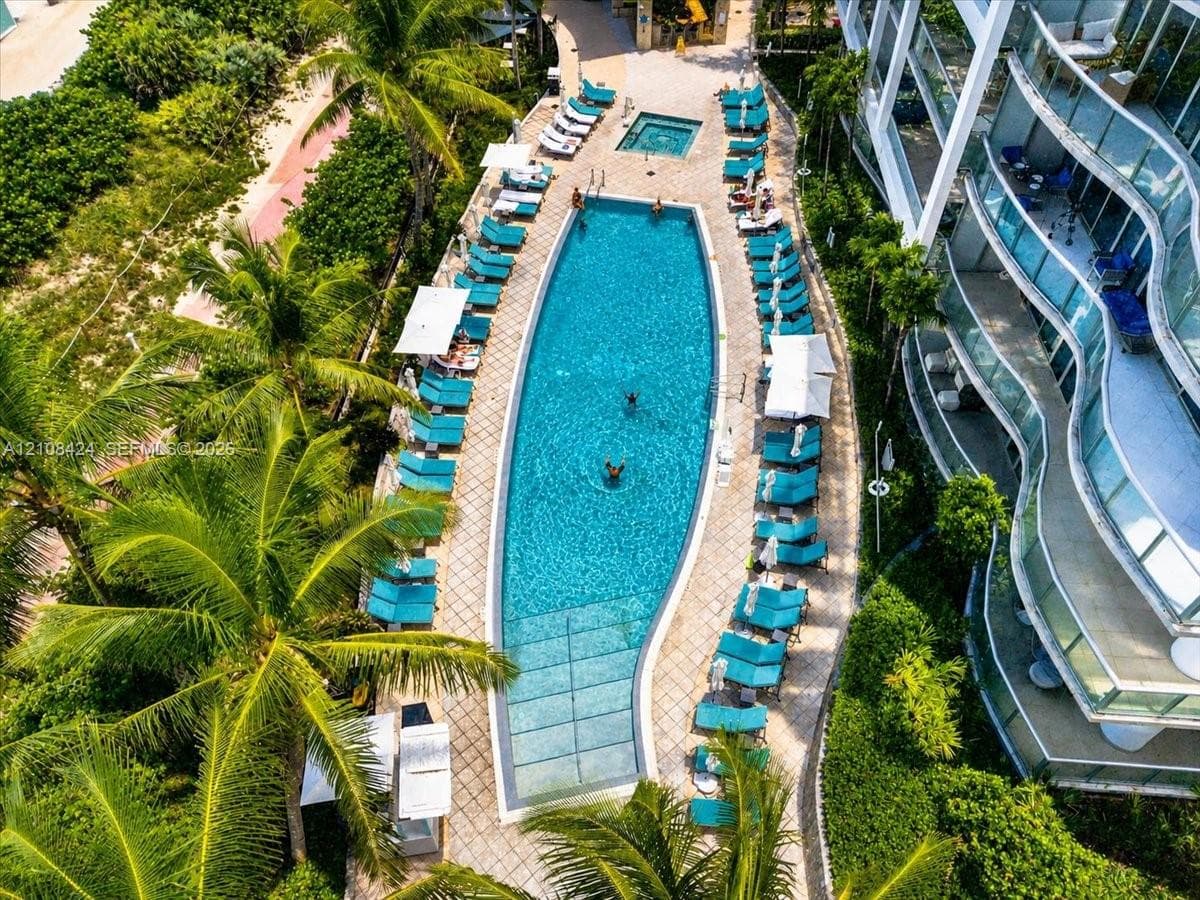 Carillon Miami Beach · #412 in Miami Beach - Photo 37