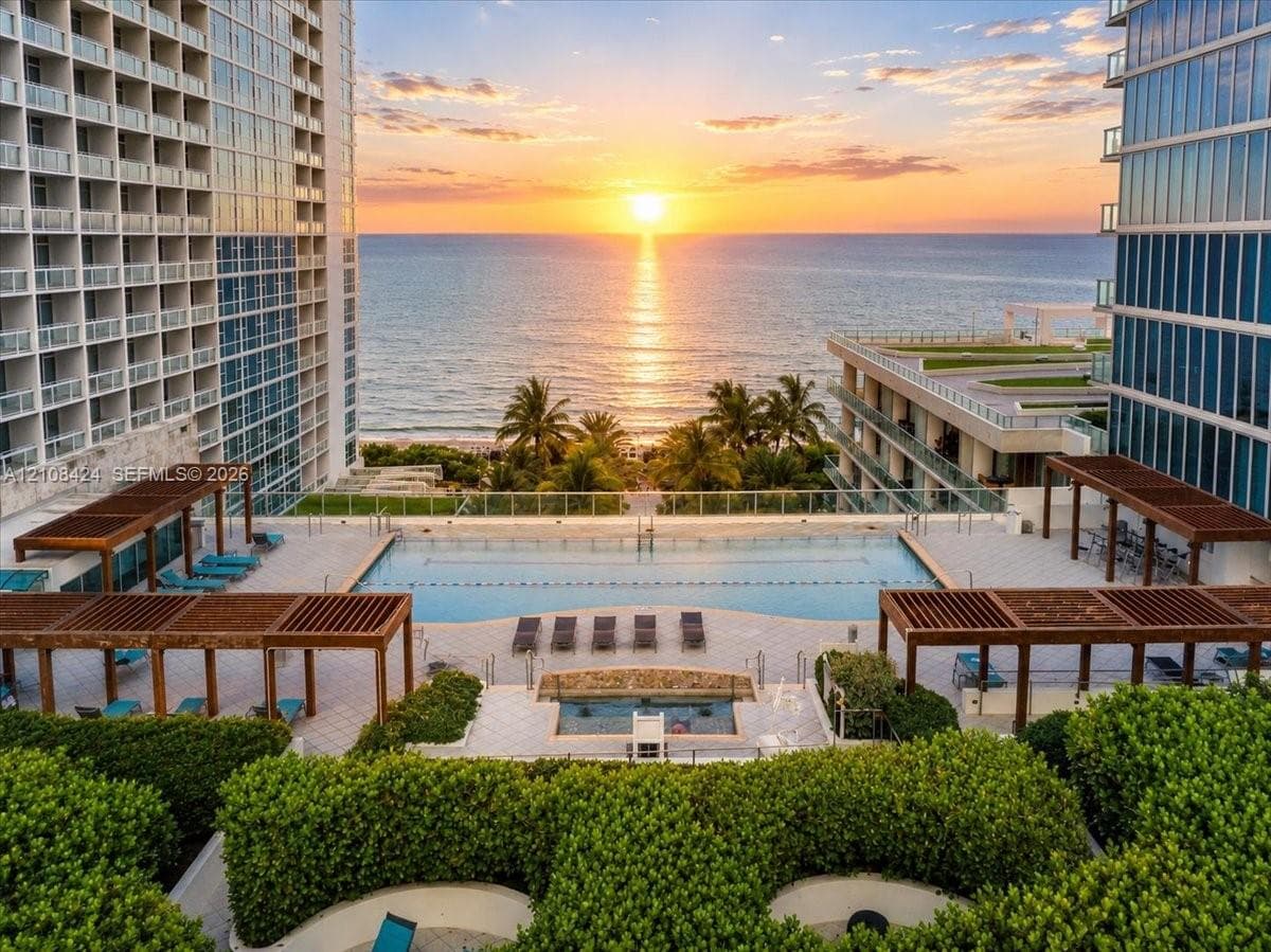 Carillon Miami Beach · #412 in Miami Beach - Photo 35