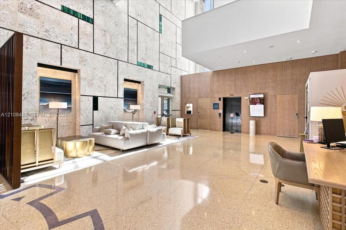 Carillon Miami Beach · #412 in Miami Beach - Photo 31