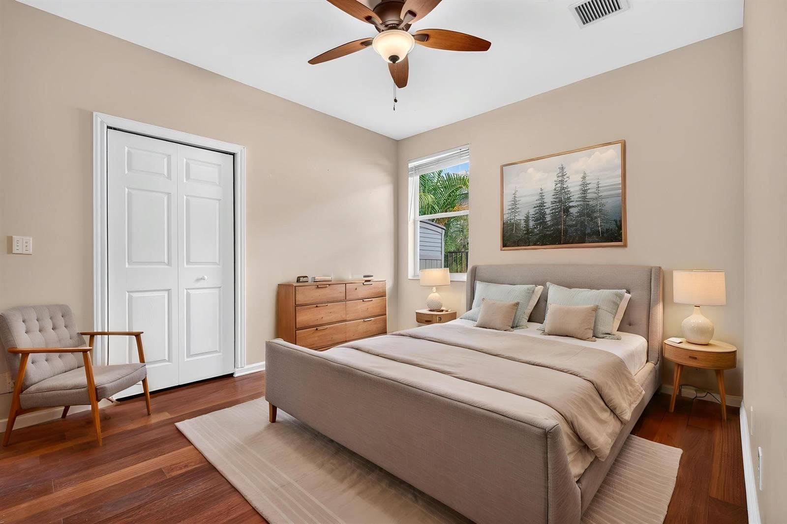 CM-MEDIA-39 - Bedroom - Standard - 0