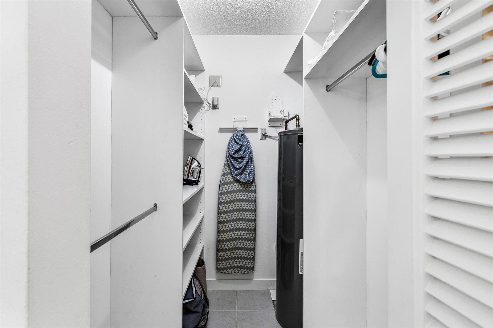Walk In Closet