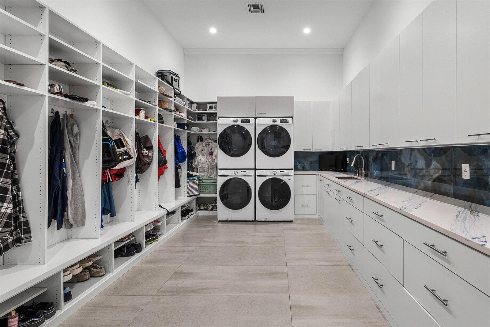 Laundry/Mud Room