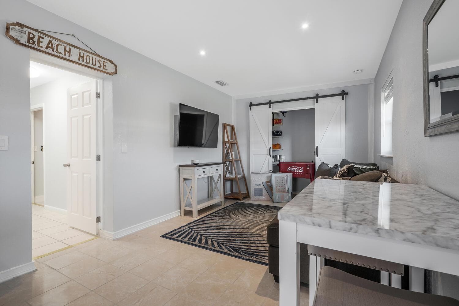 416 Lighthouse Drive North-large-025-018
