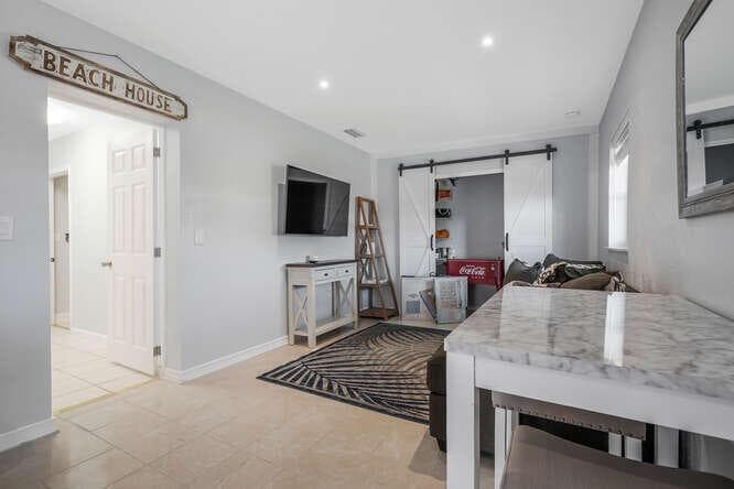 416 Lighthouse Drive North-small-025-018