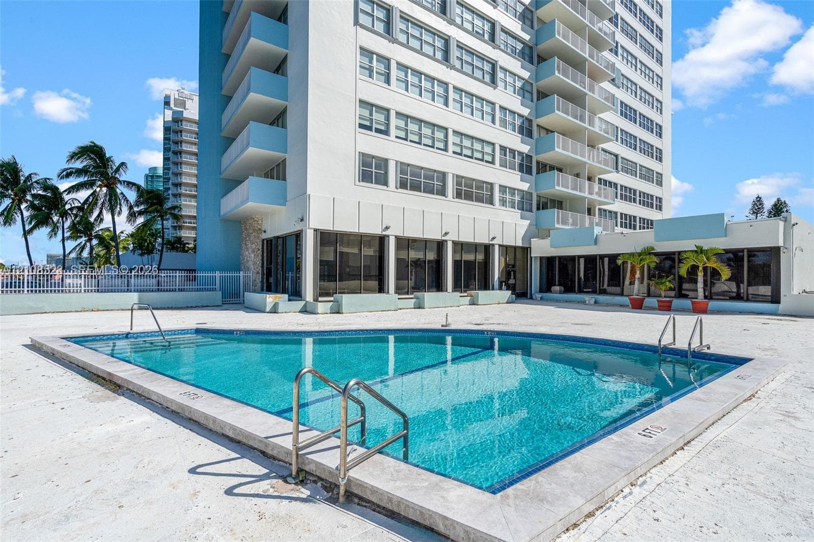 Regency Towers · #2B in Miami Beach - Photo 7