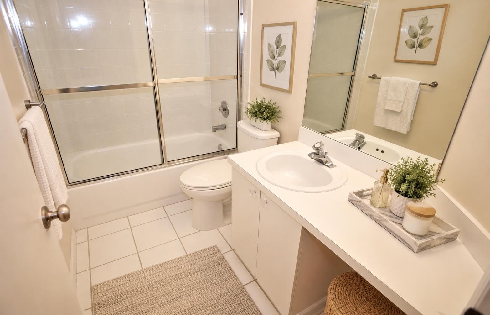 Guest Bath 2