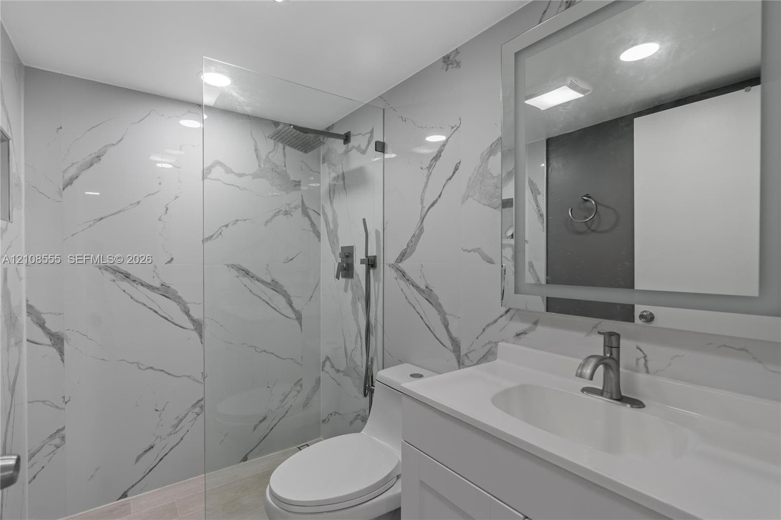 PALM COURT OF MIAMI CONDO · #1-209 in Miami - Photo 16