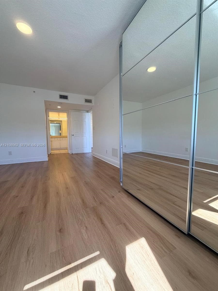 SHERIDAN BEACH CLUB CONDO · #305 in Dania Beach - Photo 15