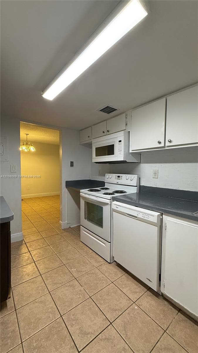 BAYVIEW PALMS CONDO · #105 in North Miami - Photo 7
