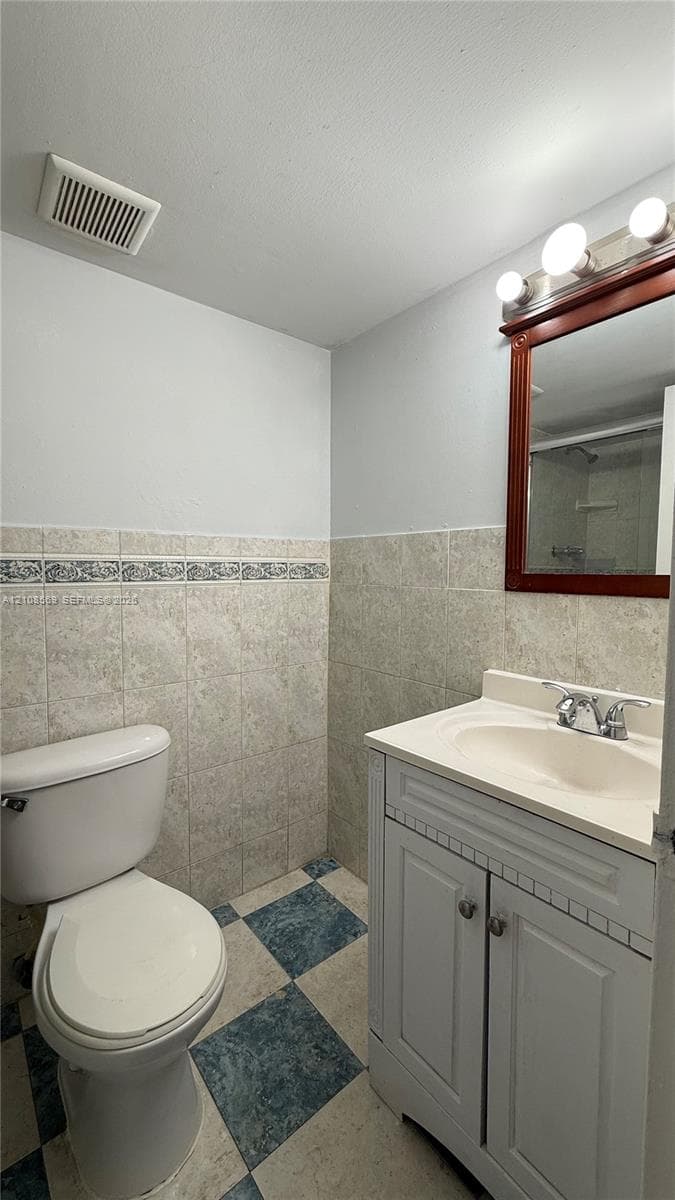 BAYVIEW PALMS CONDO · #105 in North Miami - Photo 11