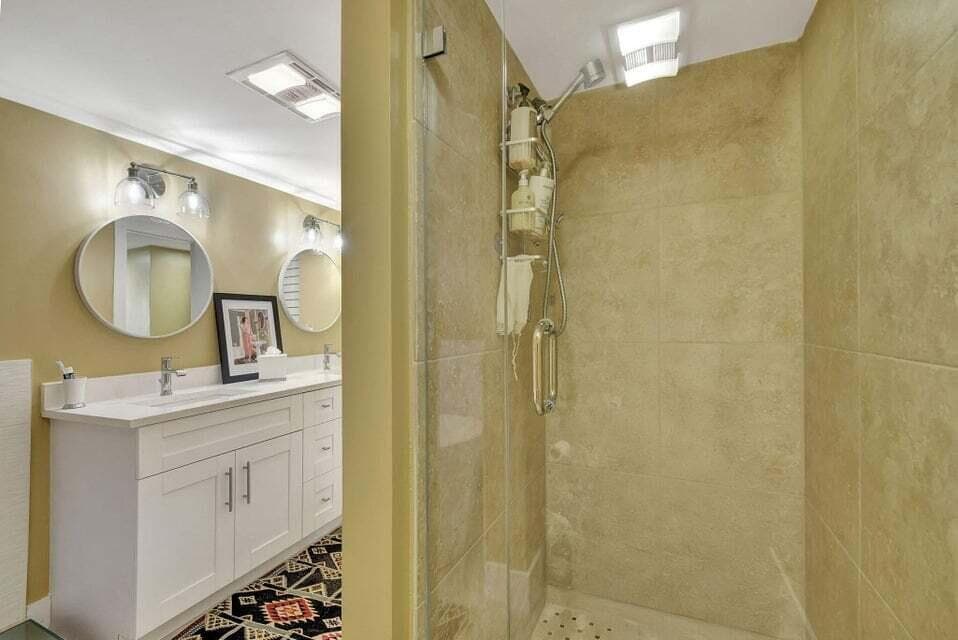 Primary ensuite c