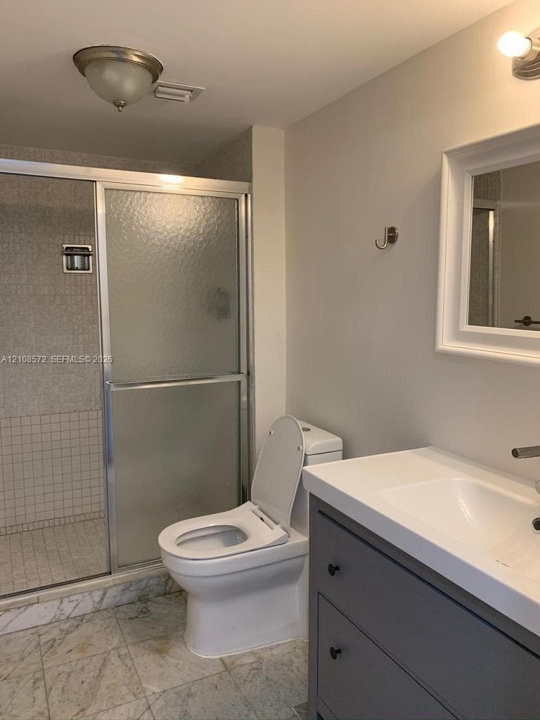 ARLEN BEACH CONDO · #301 in Miami Beach - Photo 10