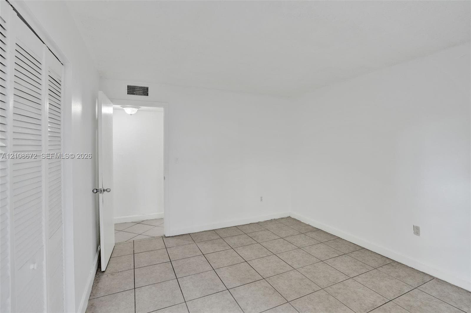 LOS SUENOS CONDO · #M110 in Hialeah - Photo 18