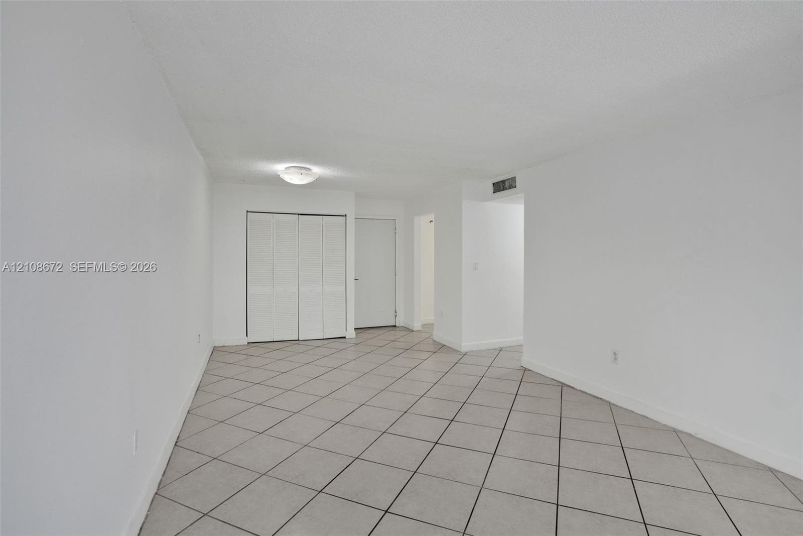 LOS SUENOS CONDO · #M110 in Hialeah - Photo 4