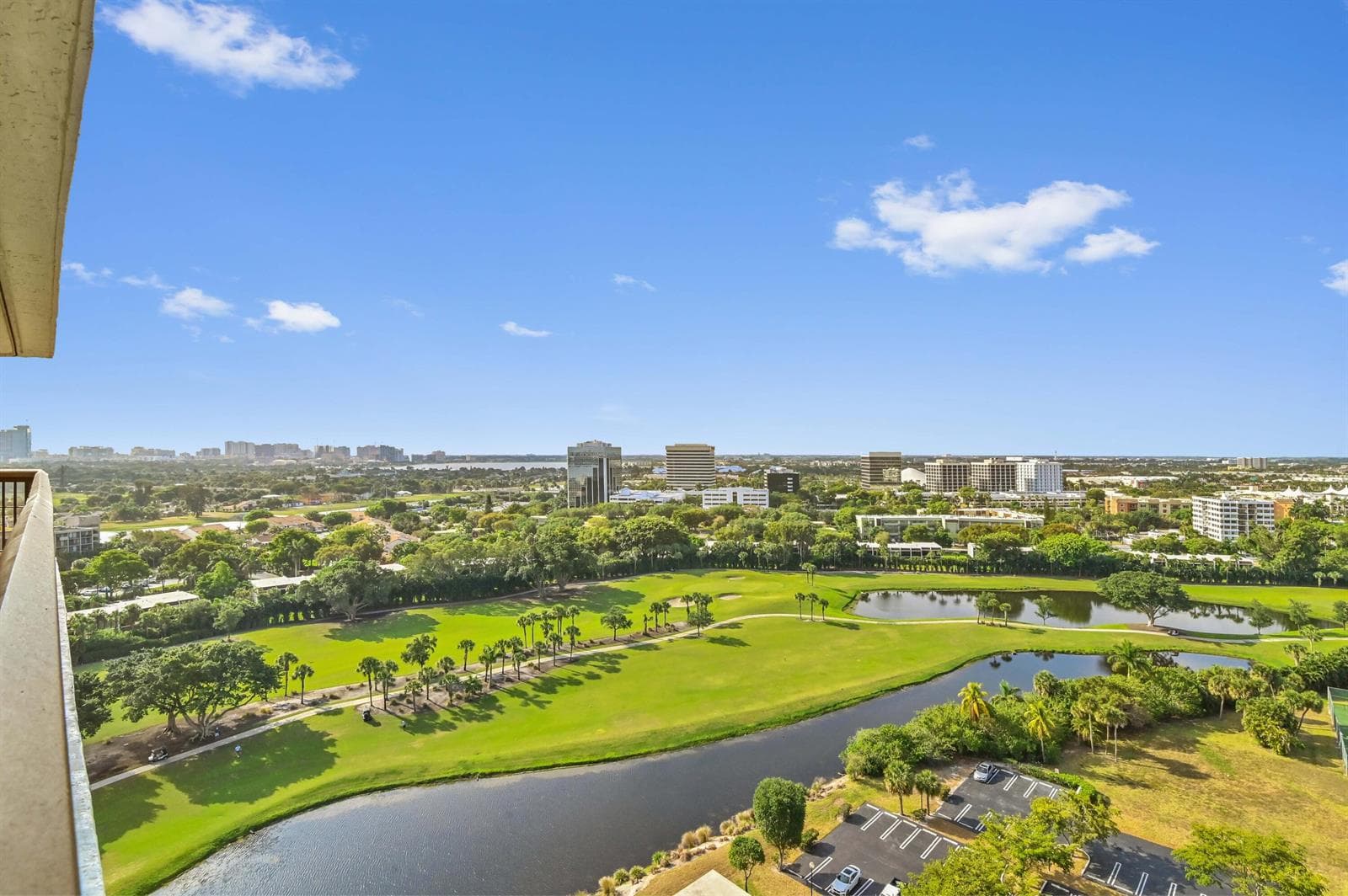 CITY/WATER VIEWS
