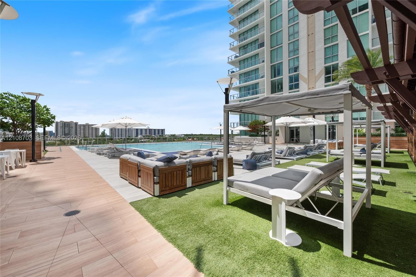 Parque Towers · #4-1501 in Sunny Isles Beach - Photo 38