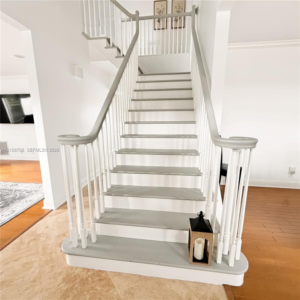 Entry foyer with staircase