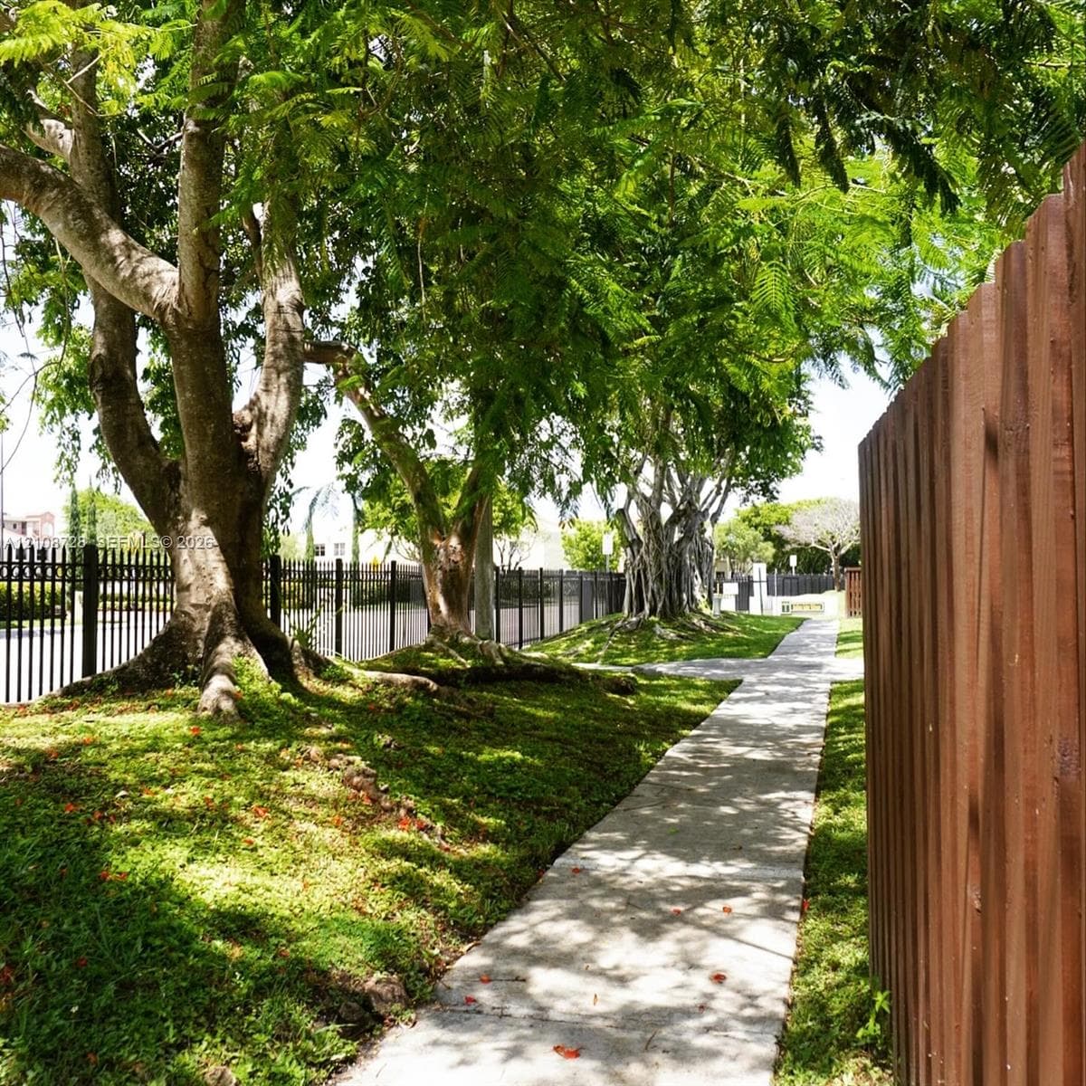 10282 NW 9th St Cir #201 photo 4