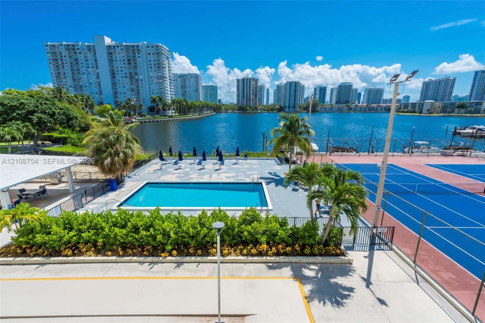 COMMODORE PLAZA · #2404 in Aventura - Photo 52