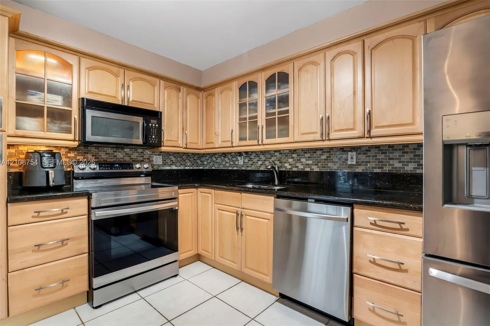 COMMODORE PLAZA · #2404 in Aventura - Photo 13