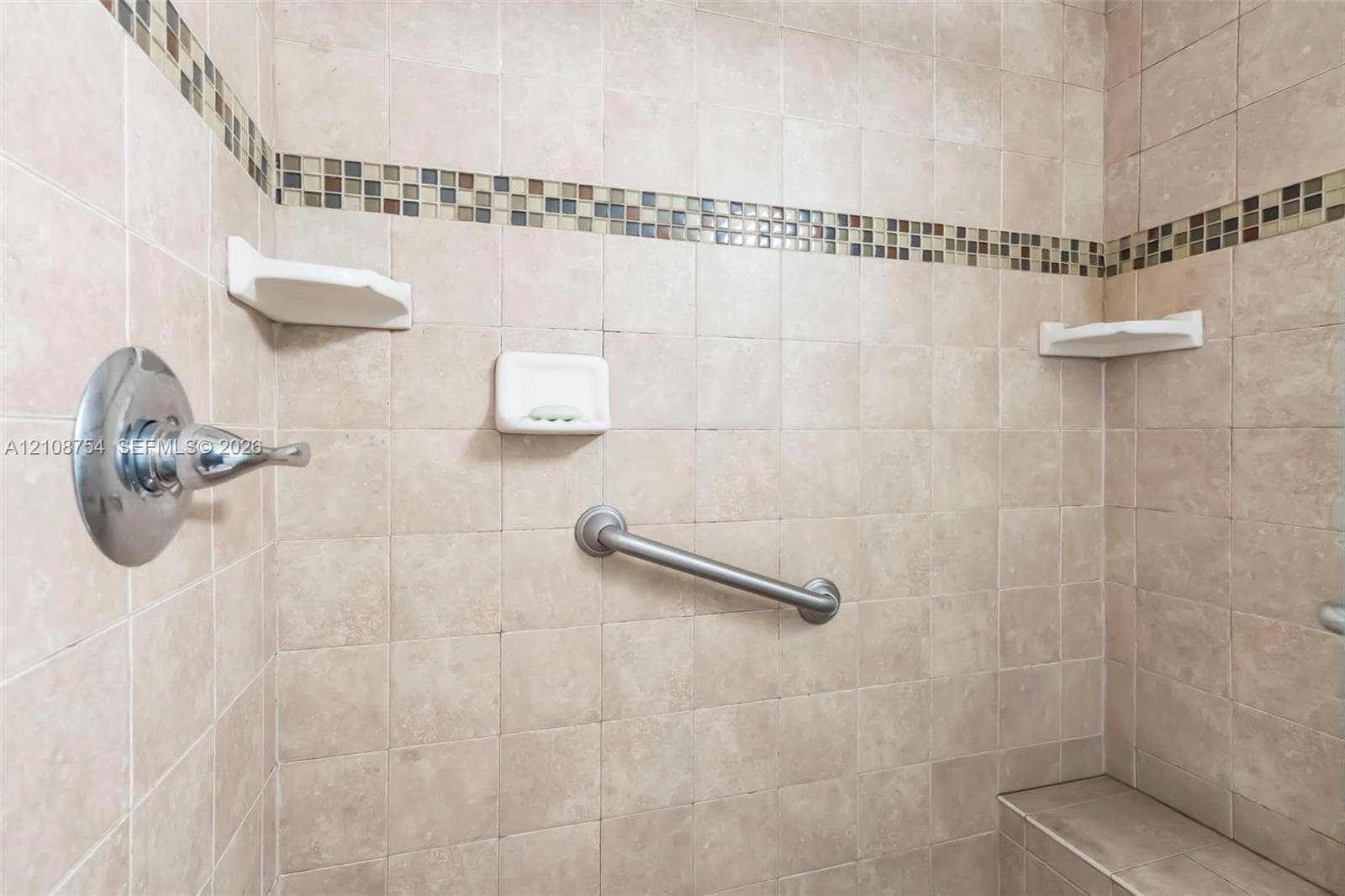 COMMODORE PLAZA · #2404 in Aventura - Photo 17