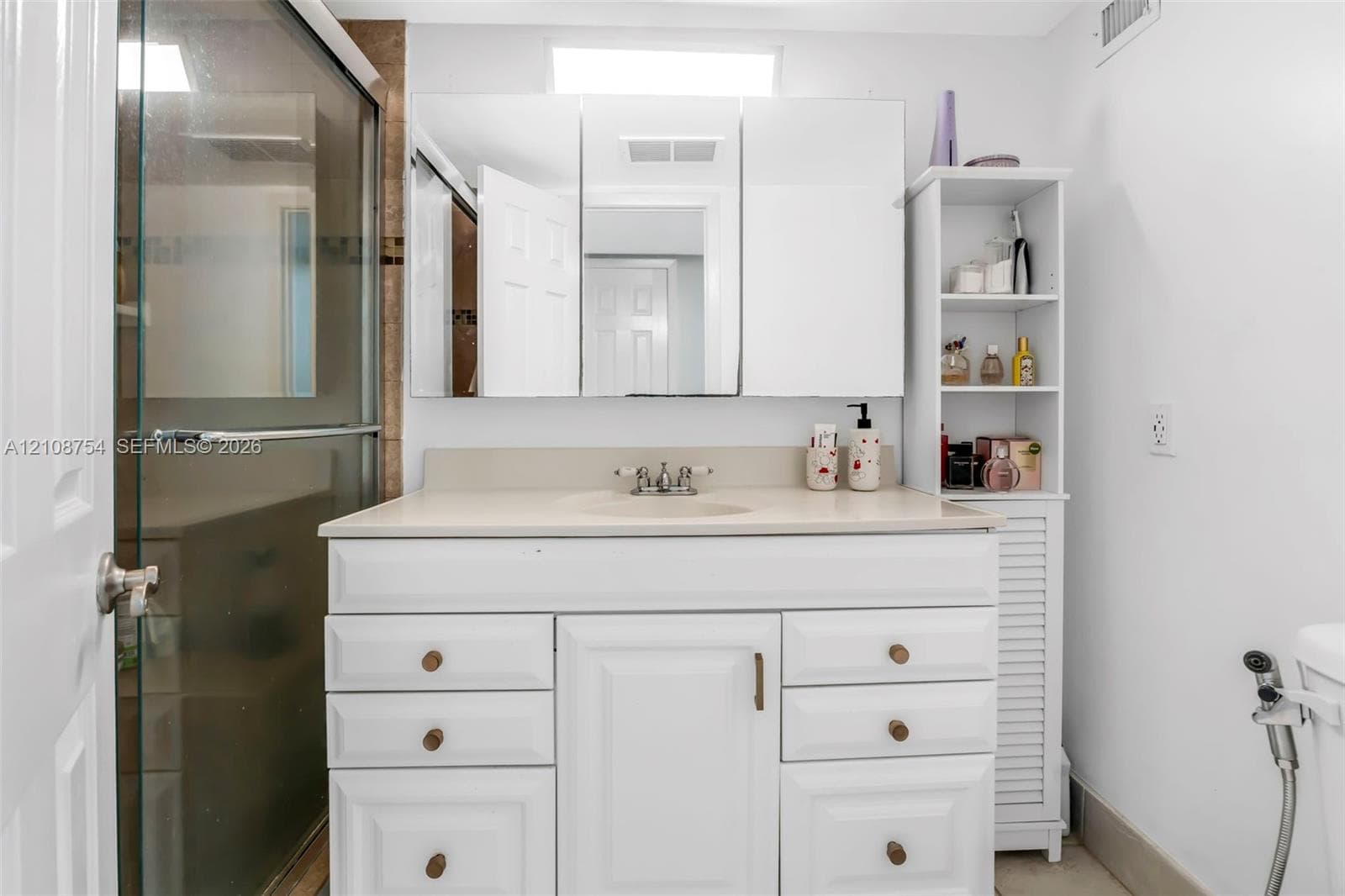 COMMODORE PLAZA · #2404 in Aventura - Photo 16