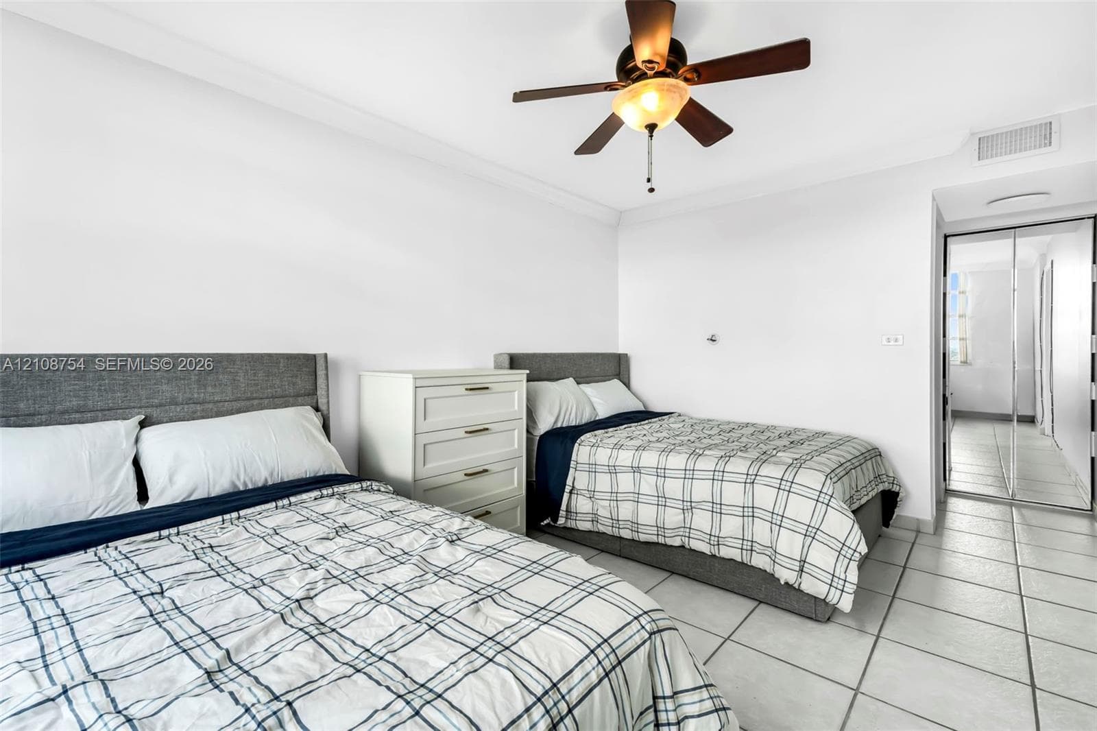 COMMODORE PLAZA · #2404 in Aventura - Photo 20