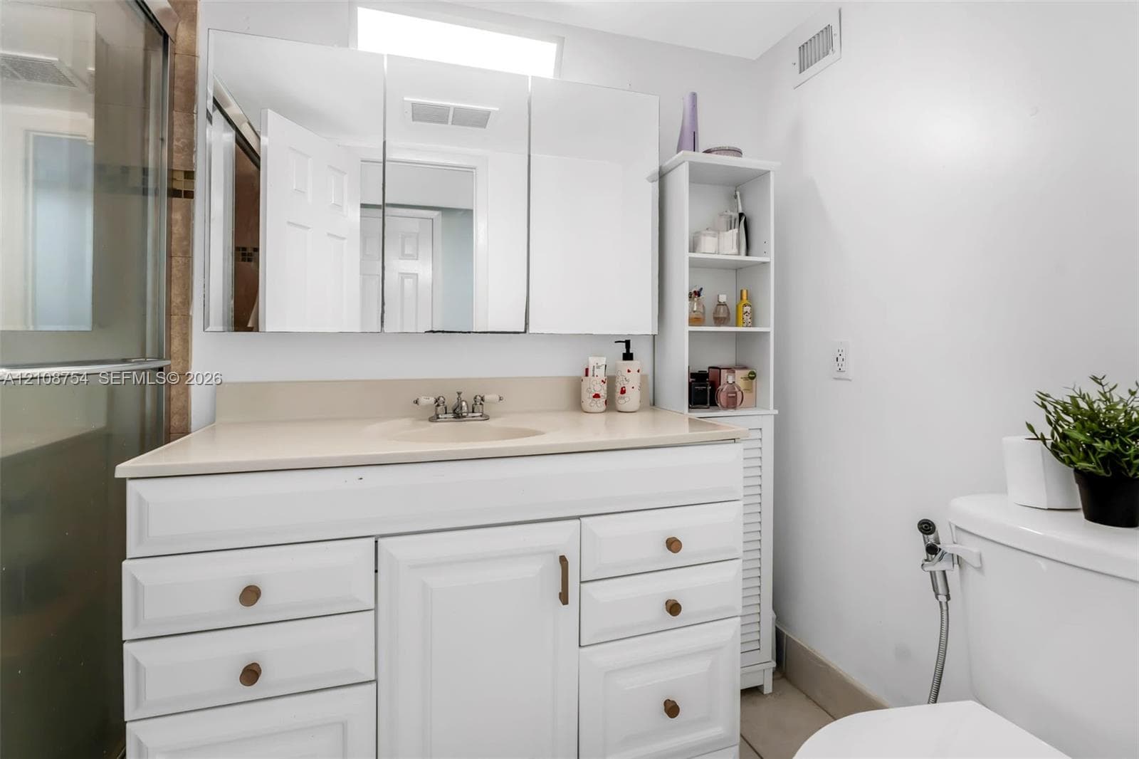 COMMODORE PLAZA · #2404 in Aventura - Photo 15