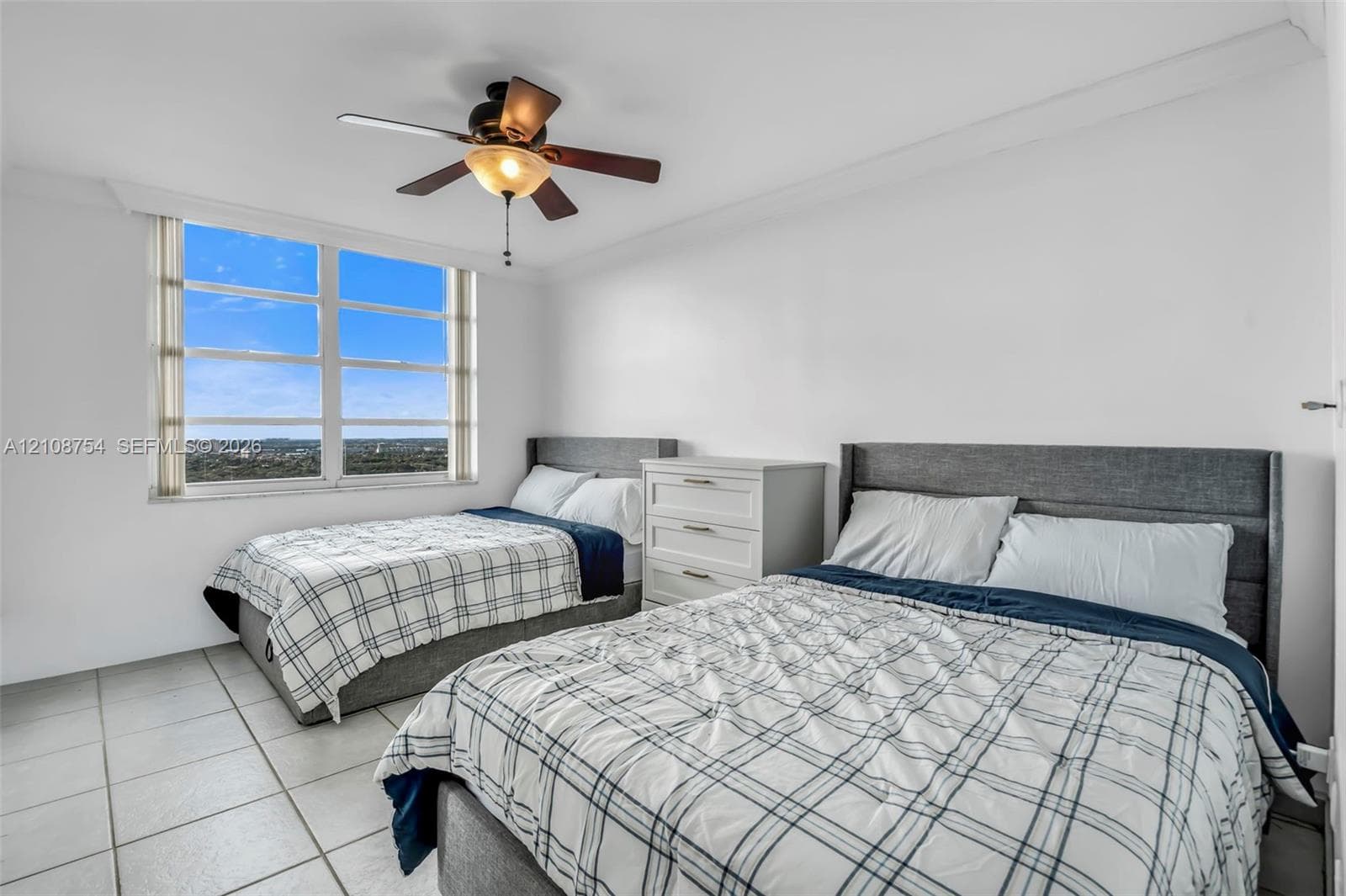 COMMODORE PLAZA · #2404 in Aventura - Photo 19