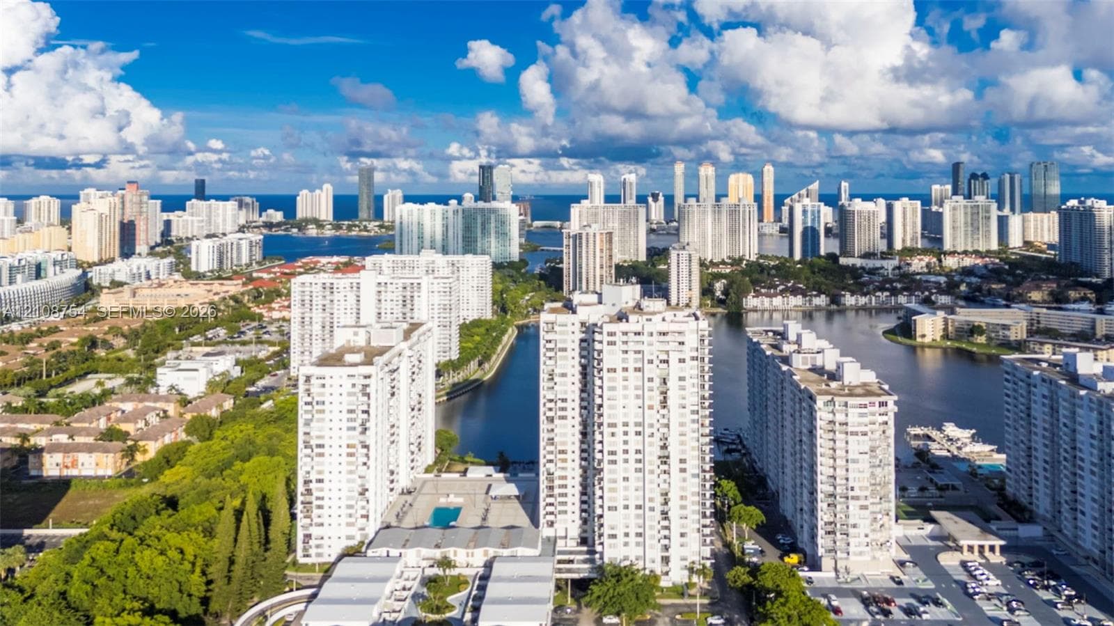 COMMODORE PLAZA · #2404 in Aventura - Photo 44