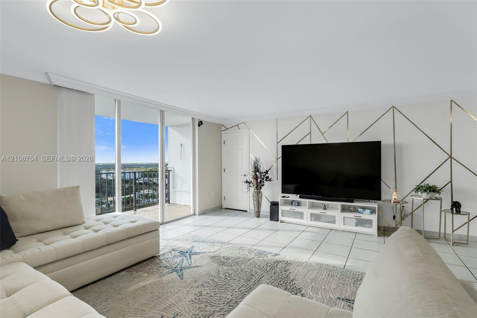 COMMODORE PLAZA · #2404 in Aventura - Photo 8